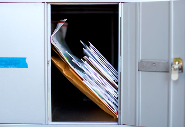 ::  a full mailbox, dreaming of Squam  ::