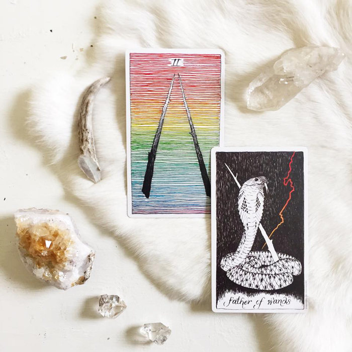 I'm absolutely loving Susannah's Daily Guidence course. It is all about bringing tarot and oracle cards into your daily practice. 