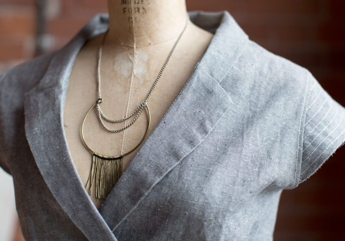 necklinedetail